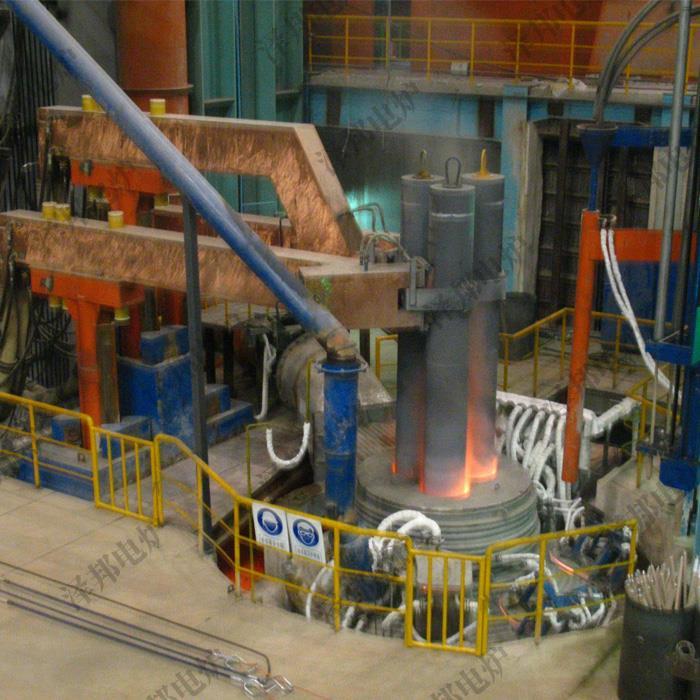 120tLF旋轉雙工位鋼包精煉爐